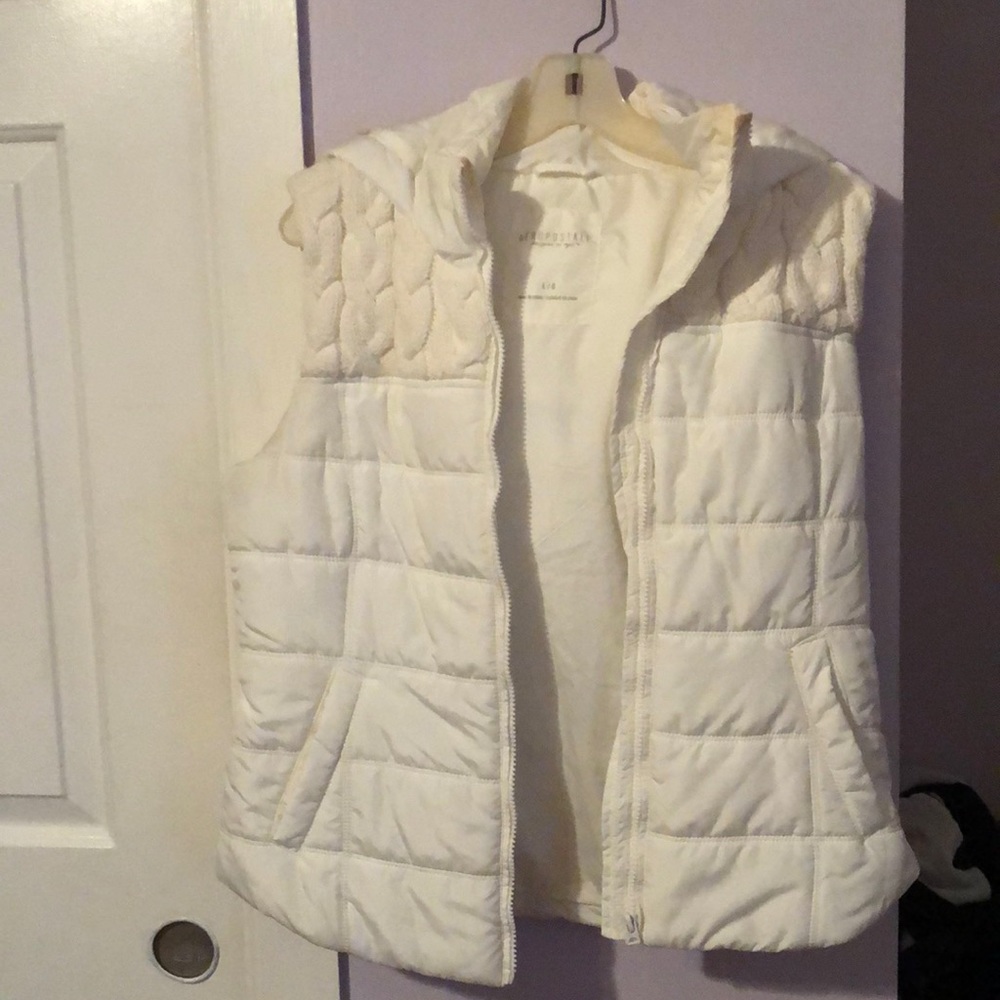 aeropostale white vest